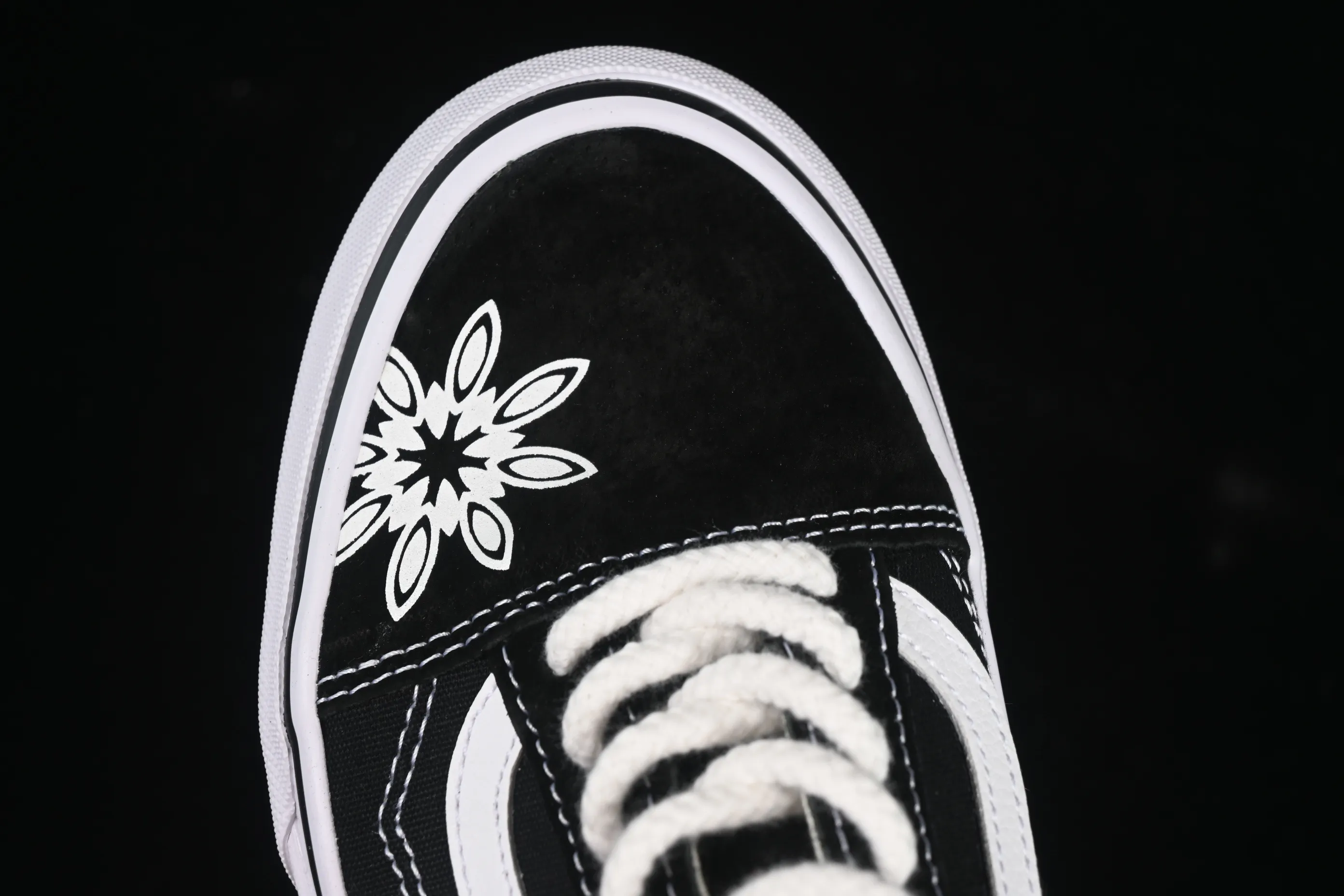 All categories Vans Vans series Vans Low Vans low-top Vans Old Skool 36 Vans high-end branch low-top retro casual sneakers VN000CRPGRN
